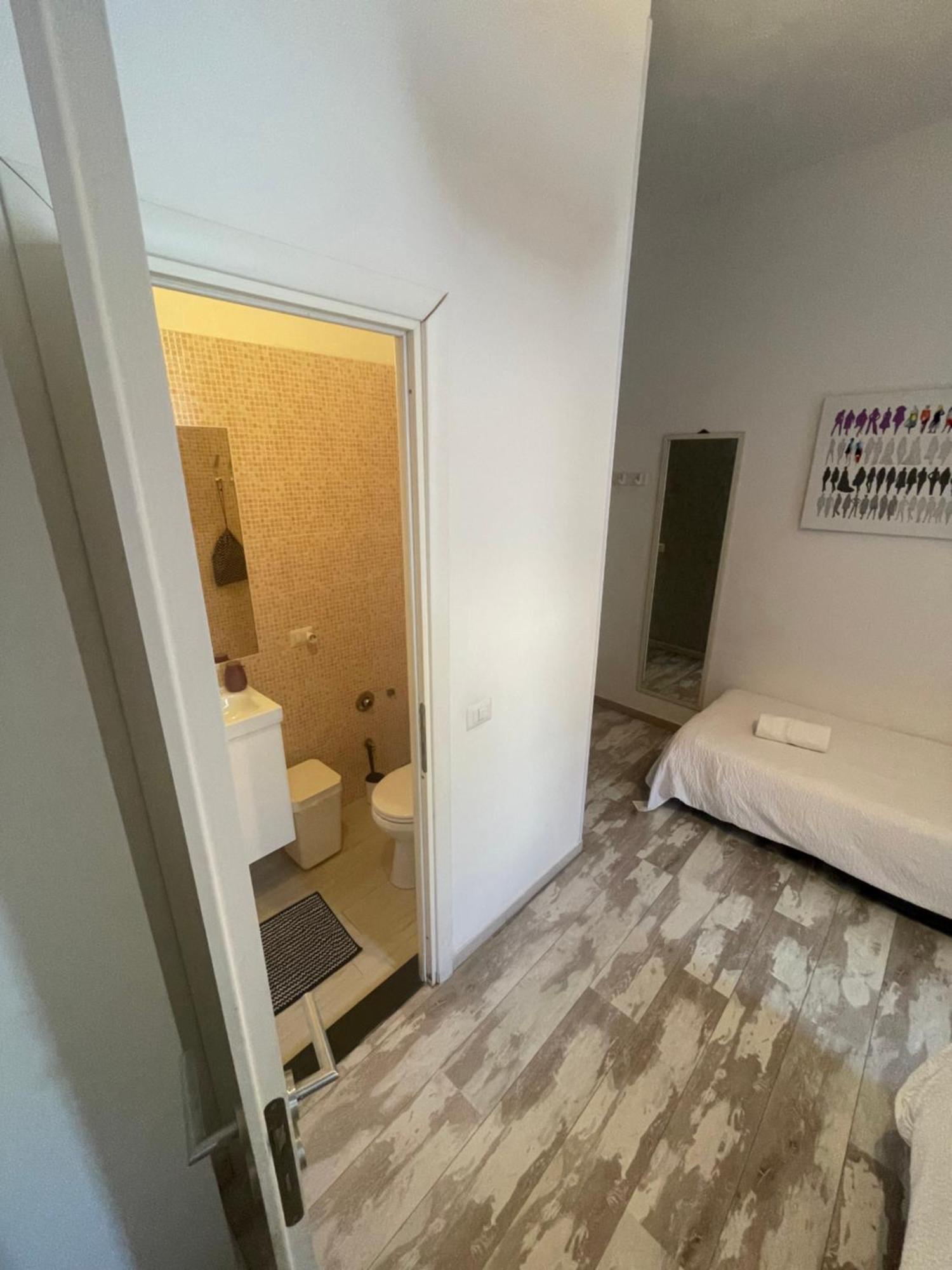 Moshi Moshi Bed and Breakfast Rom Eksteriør billede